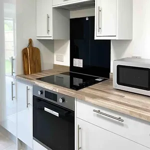 Modern Flat Near Train Station With Free Parking Cambridge (Cambridgeshire)